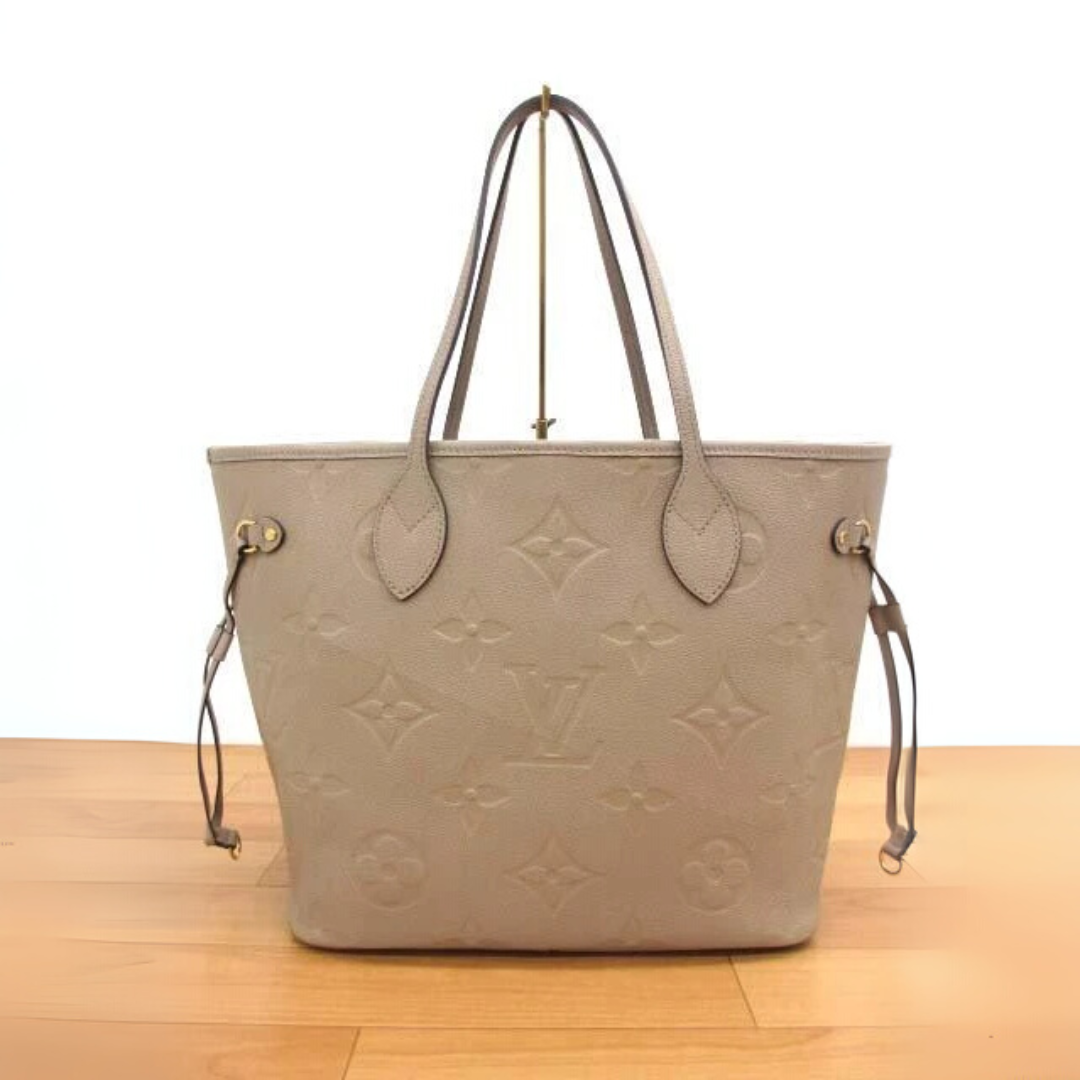 Louis Vuitton Neverfull Beige