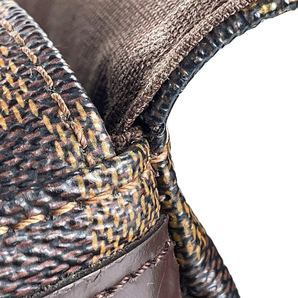 Louis Vuitton Damier Reporter Melville