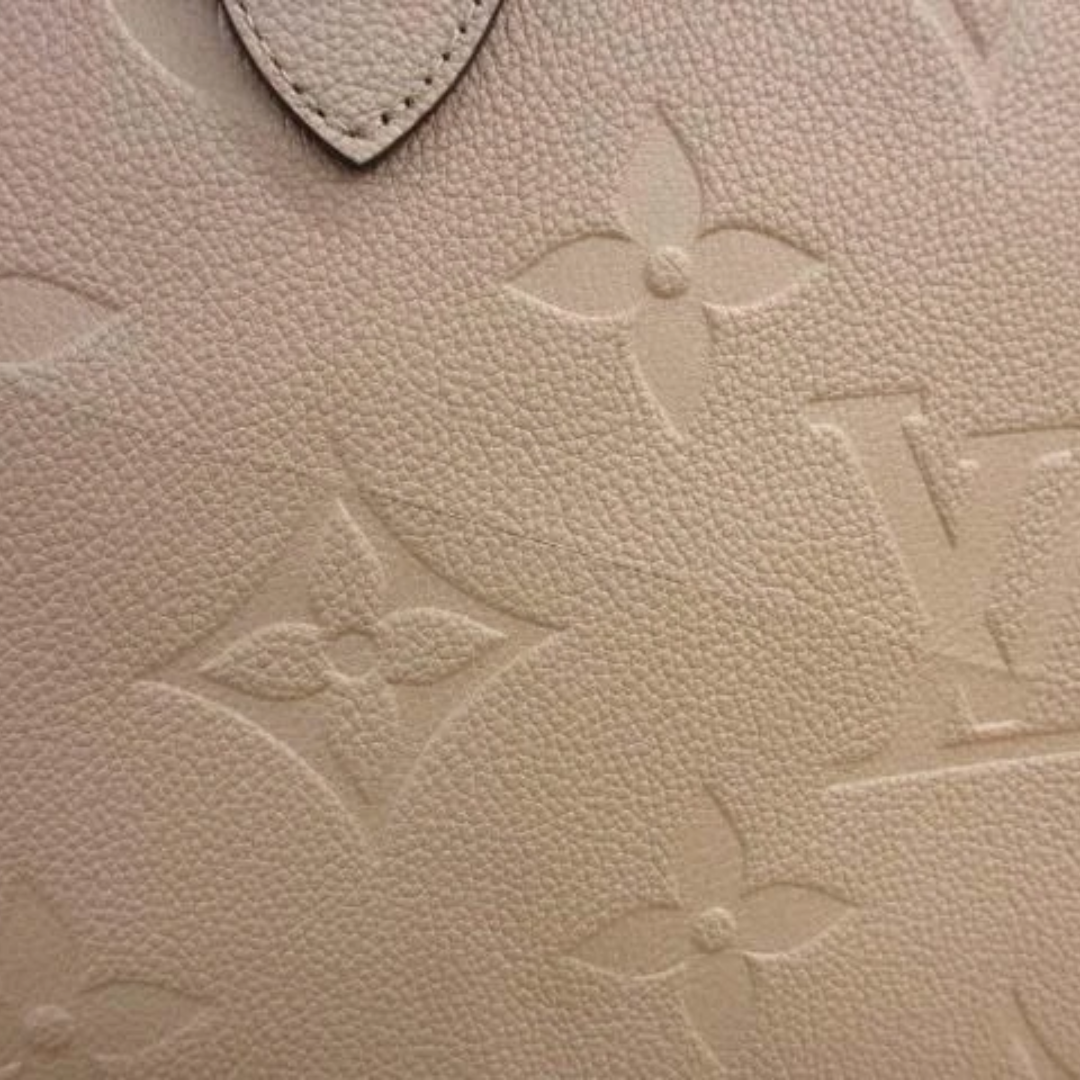 Louis Vuitton Neverfull Beige