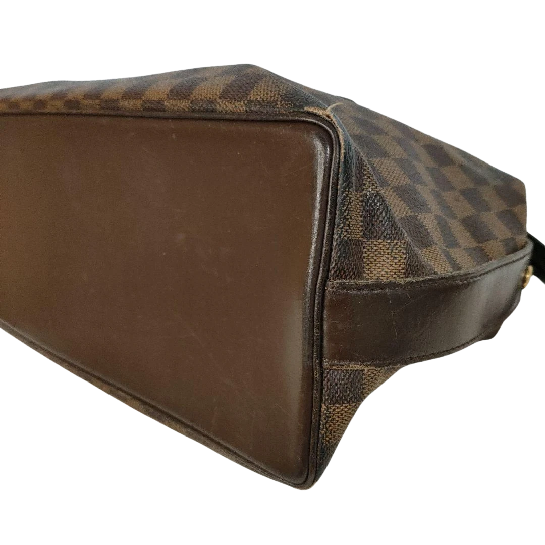 Louis Vuitton Damier Chelsea