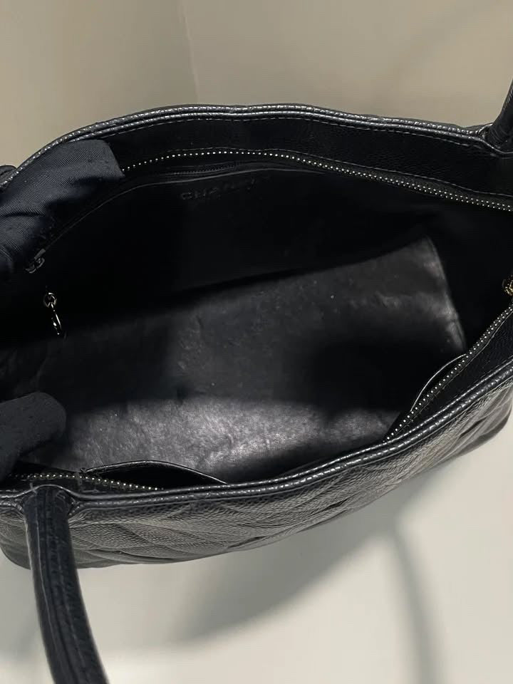 Chanel Vinatge Medallion Tote Black Caviar