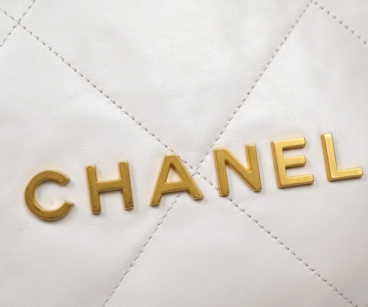 Chanel 22 Small