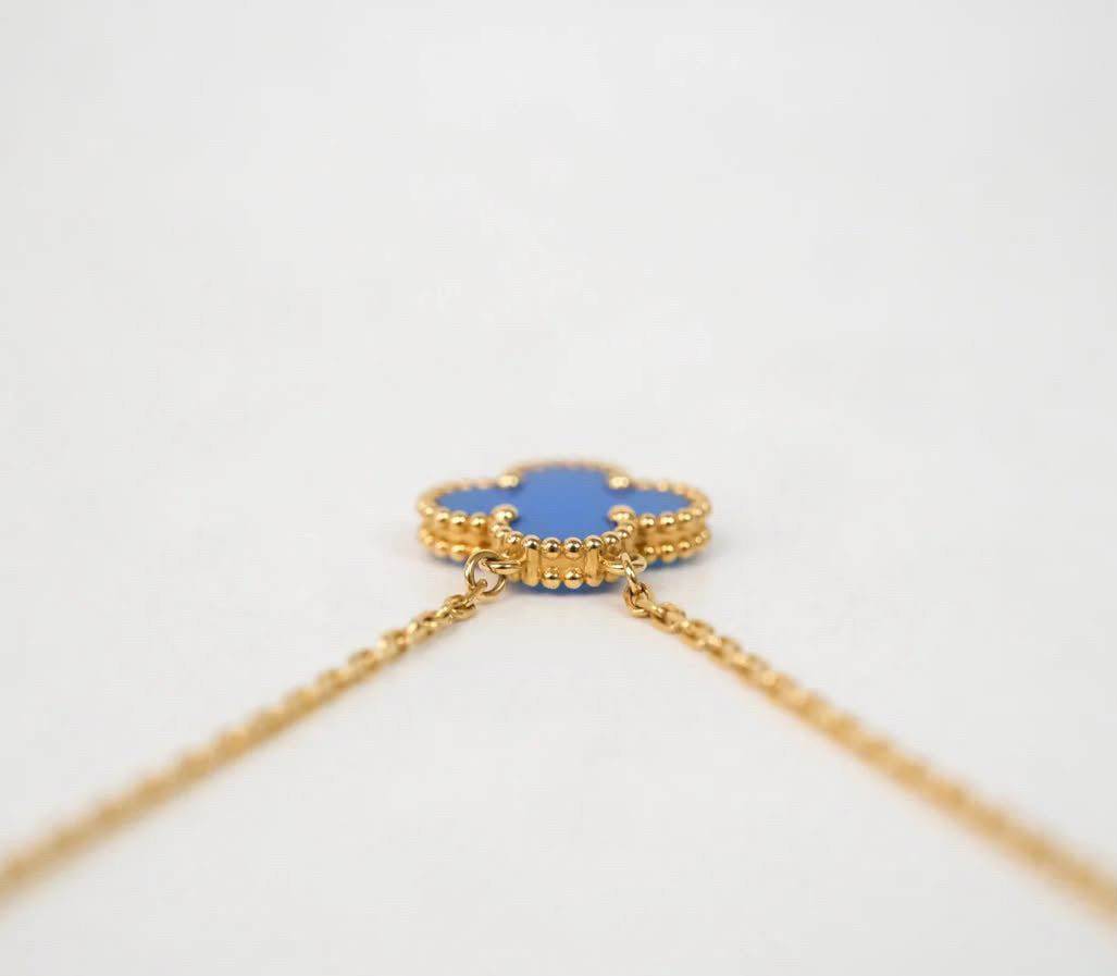 Van Cleef & Arpels Vintage Alhambra Pendant Necklace Blue Agate 18K Yellow Gold