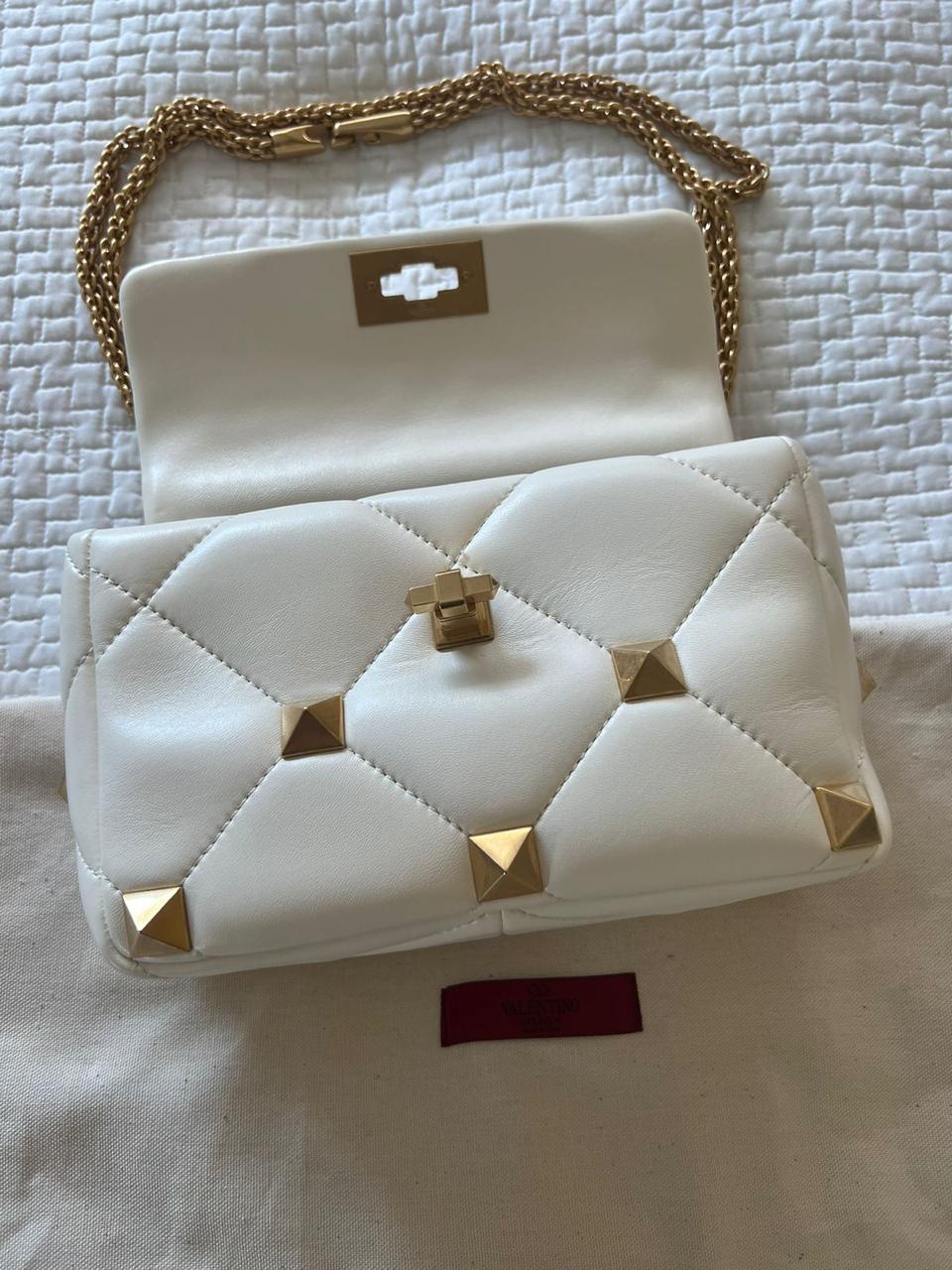 Valentino Roman Stud Medium Shoulder Bag In White