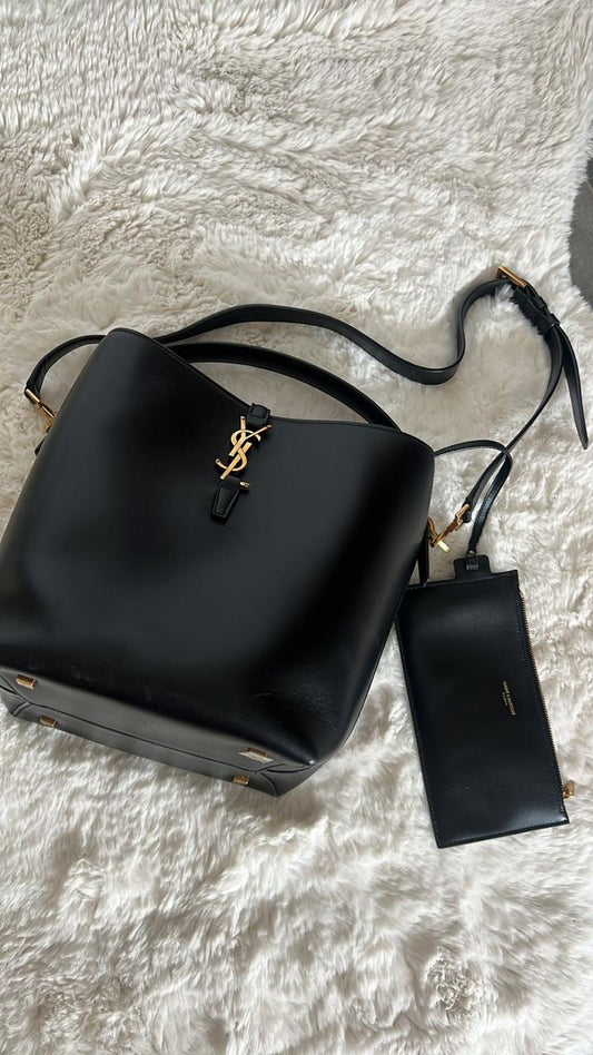 Yves Saint Laurent Le 37 Bucket Bag